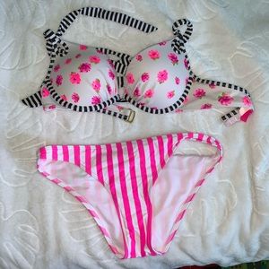 VS top size 32B and A&F bottoms size small